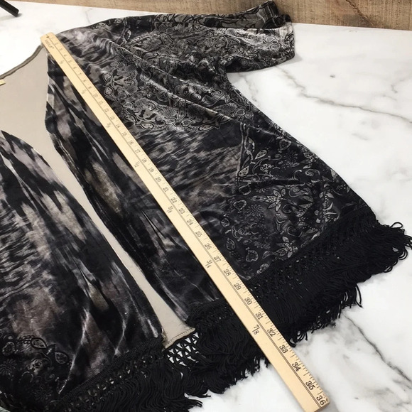 One World Wintop Velour Black Floral Tie Dye Fringe Cardigan Womens Large Fringe - Picture 11 of 11